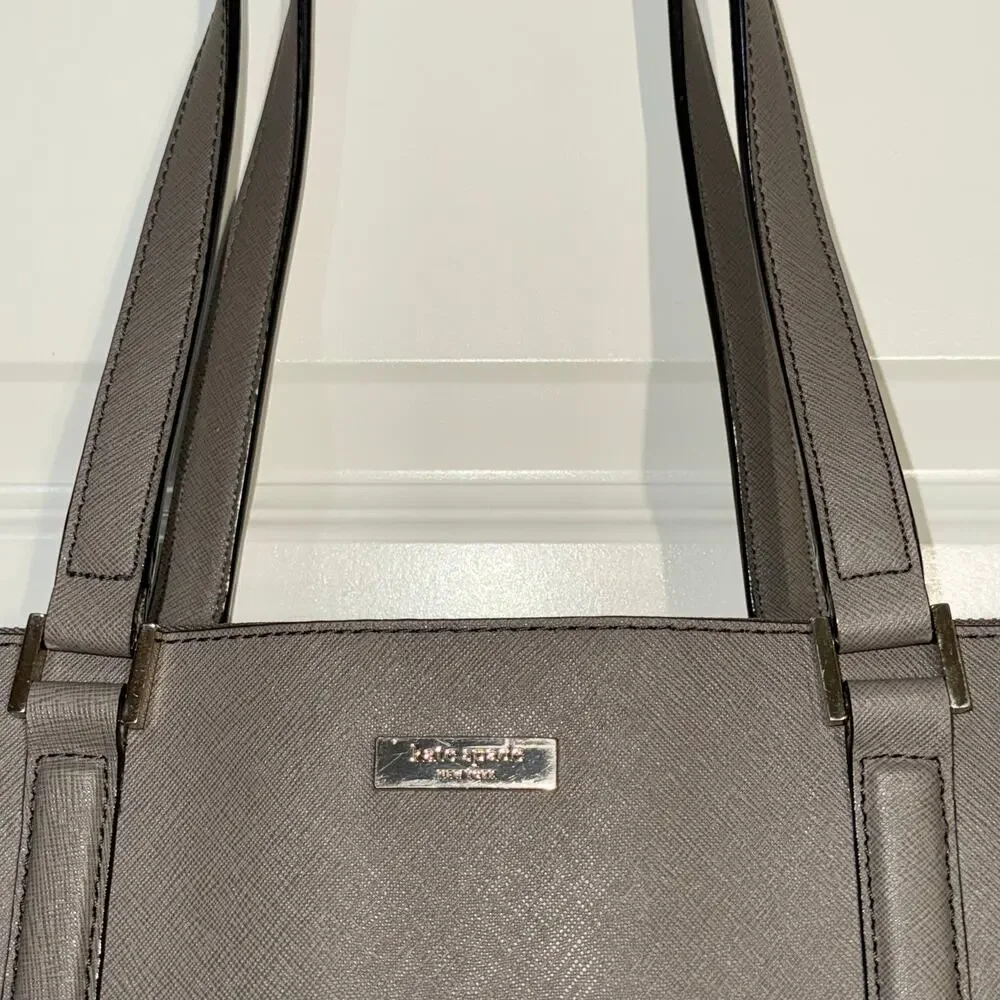 Kate Spade New York Newbury Lane Briar Saffiano Leather Tote in Warm Taupe